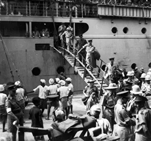 Australian forces arrive at Singapore during the Second World War