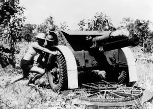 Artillery Prints: Australian troops prepare coastal defences against possible Japanese invasion. WW2