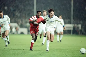 01438 Prints: Auxerre 2-0 Liverpool, UEFA Cup Second Round 1st Leg match at Stade de l