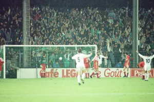 Auxerre 2-0 Liverpool, UEFA Cup Second Round 1st Leg match at Stade de l