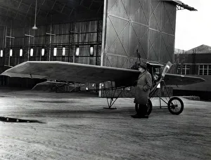 00405 Prints: Aviation - RAF St Athan - Mr Charles Watkins of St Athan