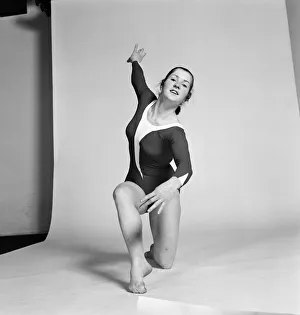 01319 Prints: Avril Lennox, British Gymnast, who won the Daily Mirror Champions Cup in January