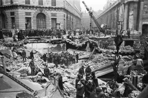 01483 Prints: The Bank of England and Royal Exchange after the raid during the night of 11 January 1941