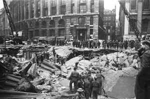 01483 Prints: The Bank of England and Royal Exchange after the raid during the night of 11 January 1941
