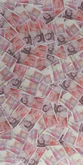 Banknotes Money 10 ten pounds British Currency Mirrorpix LAFRSSAPR05 2104
