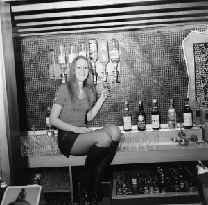 01473 Prints: Barmaid at Mecca Bingo Hall, Middlesbrough, 1972, Photocall