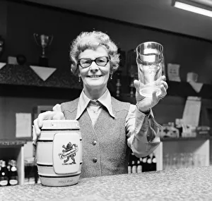 Barmaid, Roseworth Pub, Stockton, 1975, Barmaid of the Year Competition, Entrant