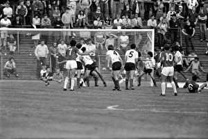 Barnsley 3 v. Bolton 0. September 1981 MF03-08-012