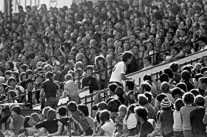 Barnsley 3 v. Bolton 0. September 1981 MF03-08-028