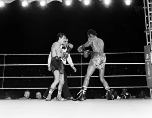 Barry McGuigan vs Eusebio Pedroza at Queens Park Rangers football stadium, Loftus Road