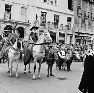 Images Dated 27th October 2016: Bath Festival. Bath, Somerset. 14th June 1962