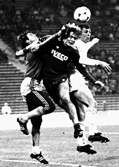 00244 Prints: Bayern Munich v Tottenham Hotspur - 1983 Graham Roberts of spurs in action