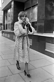 01091 Prints: BBCs Thats Life'television presenter Esther Rantzen