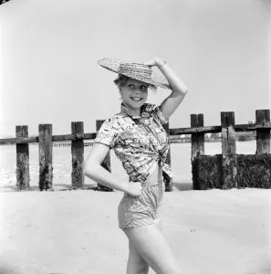 Beach Glamour: Having holiday fun in the sun at Minnis Bay near Margate, Kent