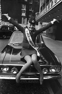 00032 Prints: BEAs Personality Girl, Heathrow Airport stewardess Heather Angus (21