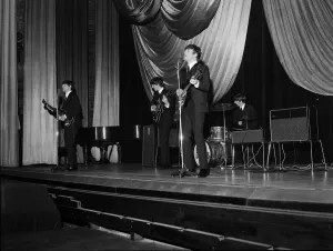 01139 Prints: The Beatles backstage at The Regal in Cambridge 26th November 1963