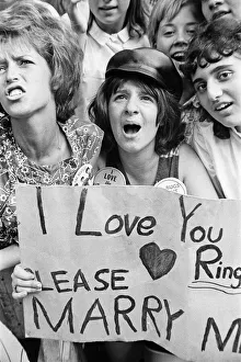 00712 Prints: The Beatles in New York City, on their North American Tour ahead of their concert to be