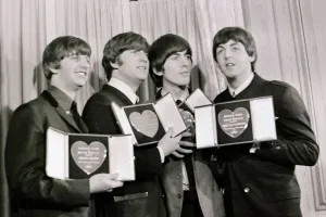 00179 Prints: The Beatles with their Variety Club Awards March 1964 L-R Ringo Starr