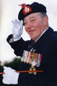 Medals Prints: Bedworth veteran Frank Parsons - the old soldier who ensured those who gave their lives