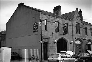 01492 Collection: The Bell and Bucket Public House, North Shields 6th March 1990