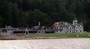 Estate Prints: Ben Alder House, the home of Urs Schwarzenback during construction August 1997