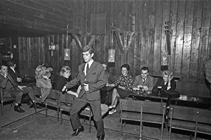 01272 Prints: Berliners enjoying a night out at the Old Eden Saloon off of Damaschke Strasse, Berlin