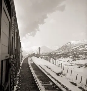 In the big freeze of early 1947, the railways kept the countryOs lifelines open