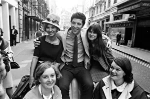 01330 Prints: Big thrill for four girls who have flown to London - the swinging city - to attend