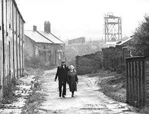 Pensioner Prints: Bill, a retired road worker, was born in Lund Hill Row in 1898 at Number 41