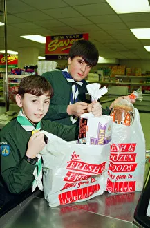 Fundraising Prints: Billingham Scouts raised 1700 pounds helping shoppers in Iceland pack their shopping over