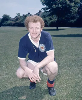 Crouching Prints: Billy Bremner Scotland and Leeds United footballer circa 1974 Local Caption