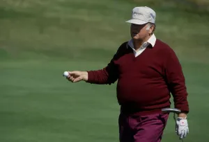 00188 Prints: Billy Casper golfer at Seniors Championship 1989Senior Open Championship tournament held