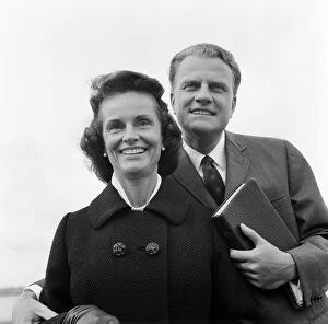 00802 Collection: Billy Graham and his wife Ruth pictured on the Queen Mary at Southampton. 24th May 1966