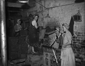 Pottery Prints: Bilston Pottery 1958 The team measuring and cutting clay for the manufacture of