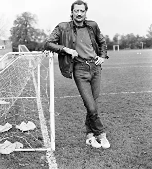 Shoes Prints: Birmingham City striker Frank Worthington seen here at the clubs training ground