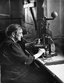 Factories Prints: Birmingham factory worker Mrs Ann Cottrell of Theodore Street, Birmingham, aged 83