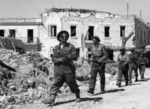 Allies Prints: Before Bizerta fell to the Allied forces, a good deal of resistance had to be overcome in
