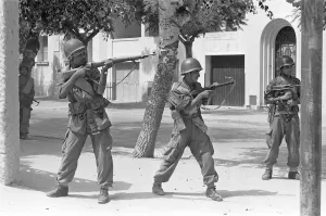 The Bizerte Crisis 1961 French soldiers on the streets of Bizerte