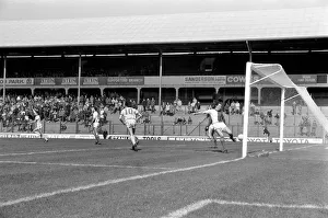 Blackburn Rovers 4 v. Newcastle United 1. Division 1 Football. May 1982 MF07-08-031
