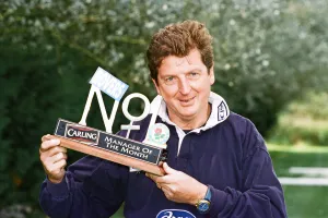 00391 Prints: Blackburn Rovers manager Roy Hodgson with the Carling Manager of the Month Award