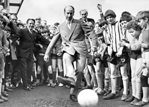 Images Dated 1st March 1971: Bobby Charlton, Manchester United and England football star