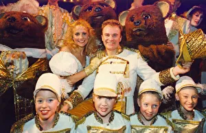 Pantomimes Prints: Bobby Davro and Malandra Burrows as Goldilocks with the three bears at the opening night