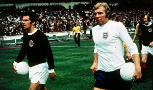 00242 Prints: Bobby Moncur Scotland football player captain May 1971 Leads out teams with Bobby