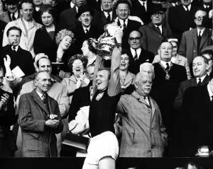 00245 Prints: Bobby Moore captain of West Ham Utd lifts FA cup after beating Preston North End