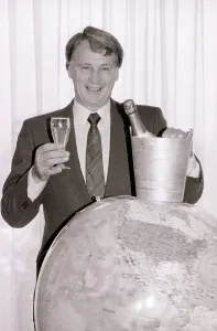 Bobby Robson England Manager, celebrates after securing qualification for the 1986 World