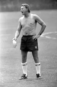 00247 Prints: Bobby Robson - June 1986 England manager seen bare chested on the training