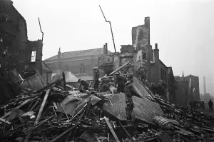 01483 Prints: Bomb damage around the City of London following the most devastating raid on London which