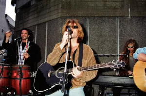 00427 Prints: Bon Jovi brought the walkways of Londons South Bank to a standstill when they played