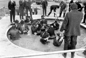 Bowler hatted gents at the Sceptic money pool. June 1969 Z06342-005