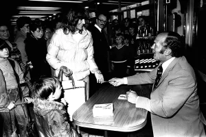 Boxer Henry Cooper visited British Home Stores in Newcastle on 22nd October 1980 to sign